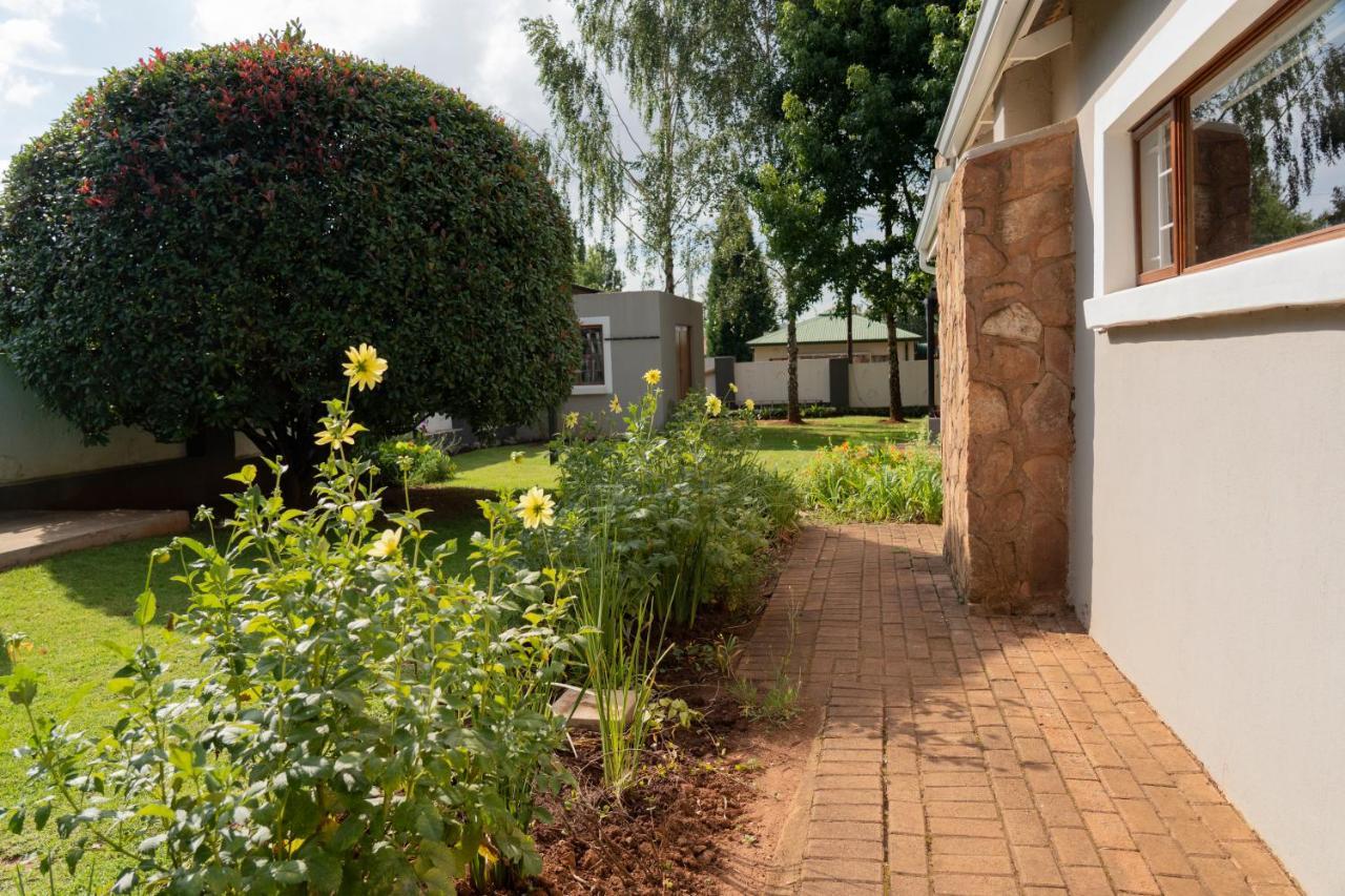 Rueby'S Guesthouse Dullstroom Luaran gambar