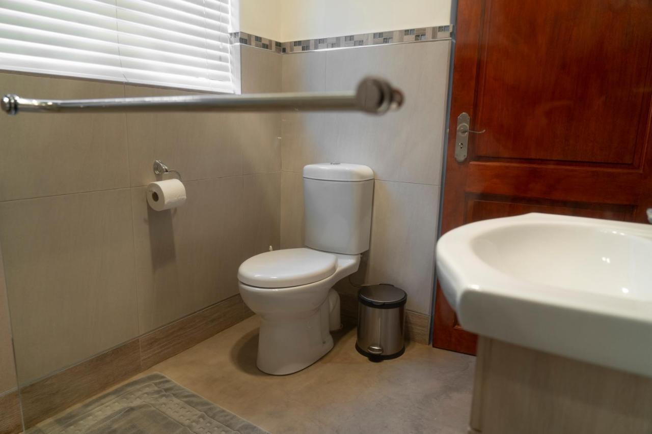 Rueby'S Guesthouse Dullstroom Luaran gambar